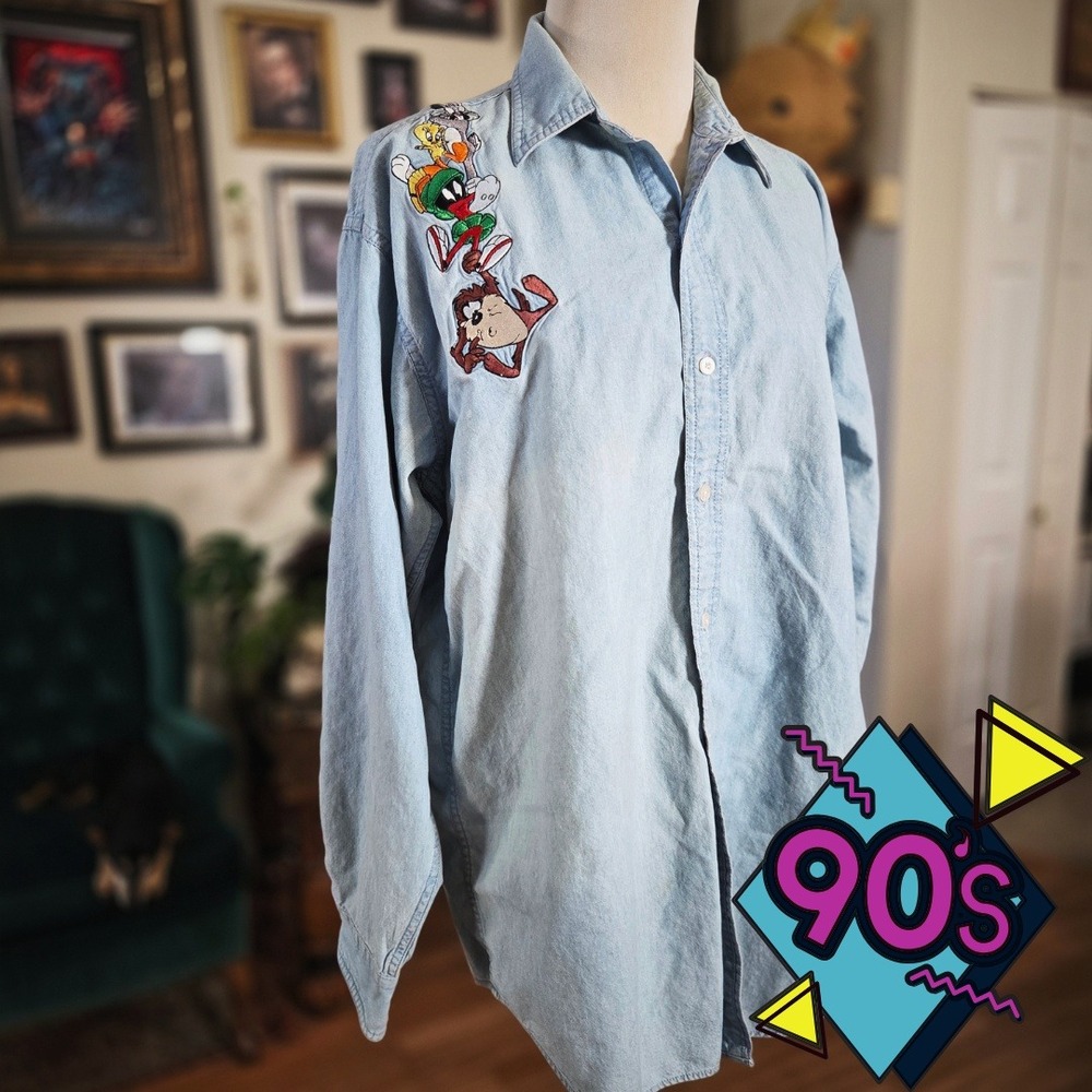Vintage 90s‎ WB Looney Tunes Denim Shirt Long Sleeve Embroidered Characters